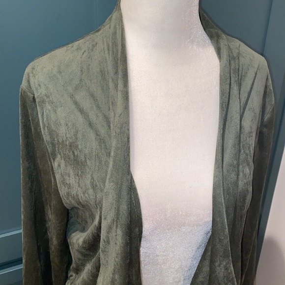 NWT Blanknyc Faux Suede Drapey Jacket in Green - Picture 3 of 8